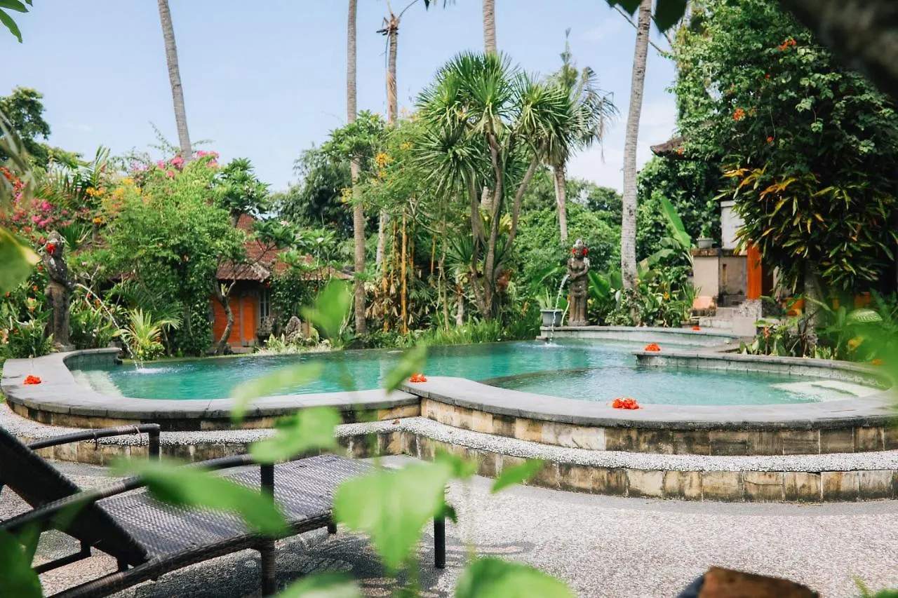 White House Ubud Hotel